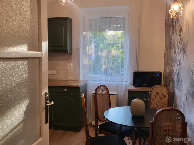 Eladó lakás Debrecen, Belváros 71 nm