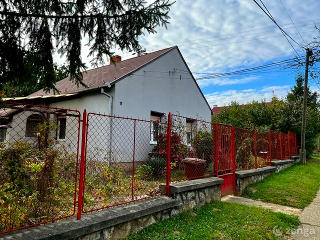 Eladó ház Mór 64 nm