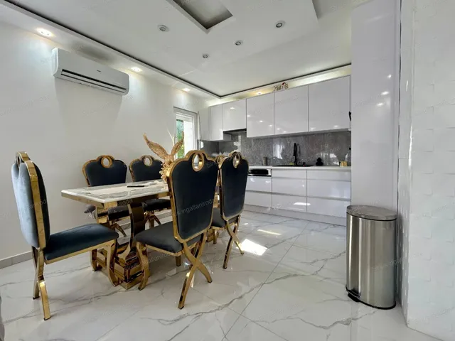 Eladó lakás Budapest XX. kerület, Kazinczy utca 61 nm