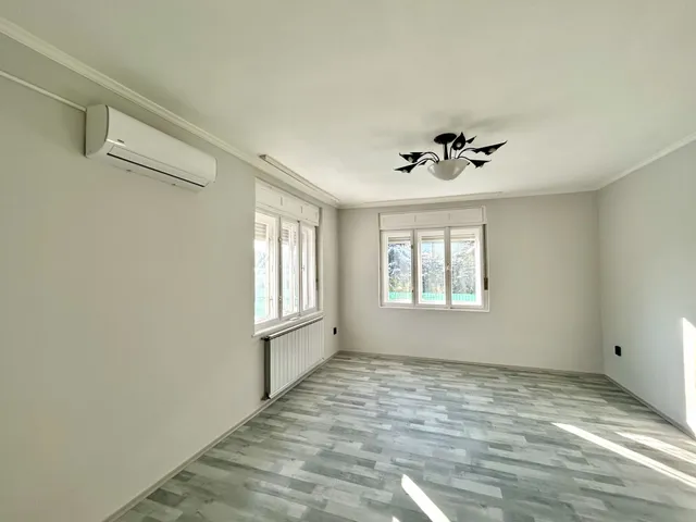 Eladó lakás Budapest XX. kerület, Kossuthfalva 56 nm