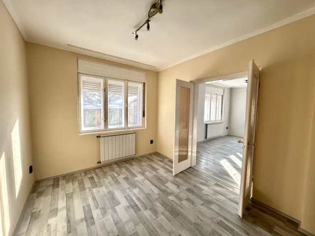 Eladó lakás Budapest XX. kerület, Kossuthfalva 56 nm