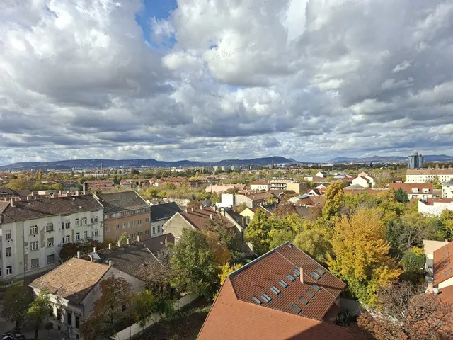 Eladó lakás Budapest X. kerület, Ligettelek 50 nm