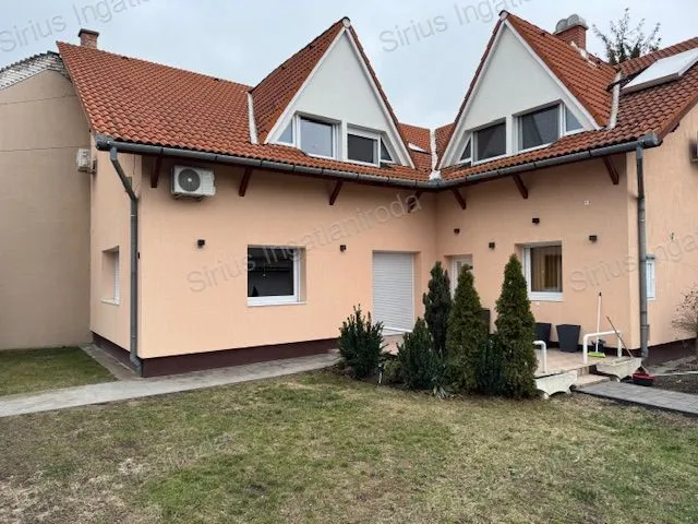 Eladó ház Budapest XX. kerület, Pacsirtatelep 200 nm