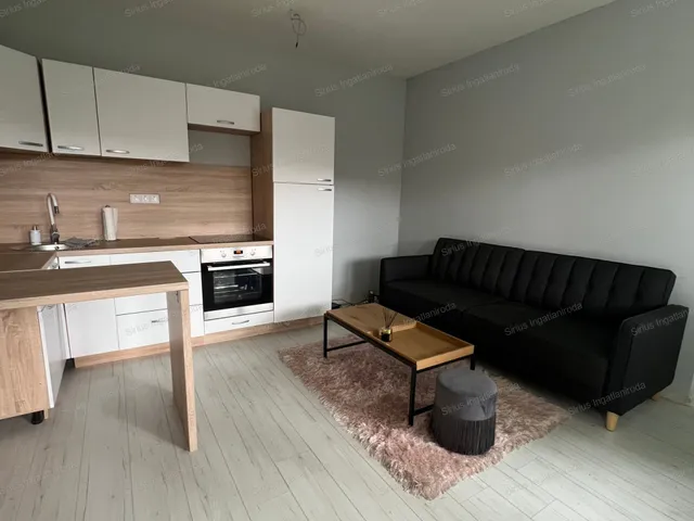 Eladó ház Budapest XX. kerület, Pacsirtatelep 30 nm