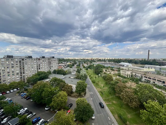Eladó lakás Budapest XXI. kerület 70 nm