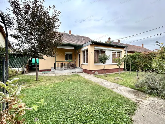 Eladó ház Budapest XX. kerület, Gubacsipuszta 85 nm