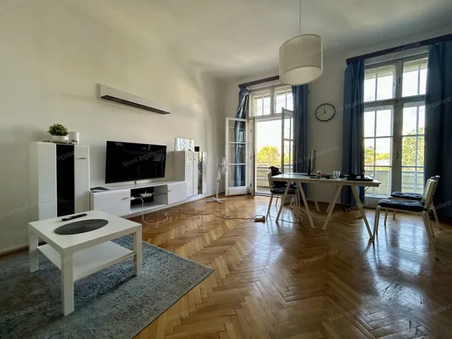 Eladó lakás Budapest VI. kerület 94 nm