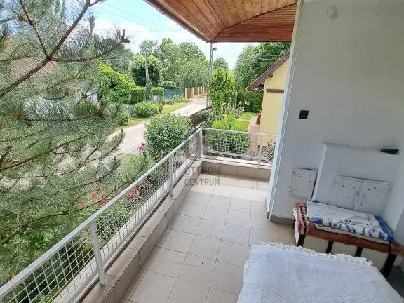 Eladó nyaraló Velence, Velencefürdő 100 nm
