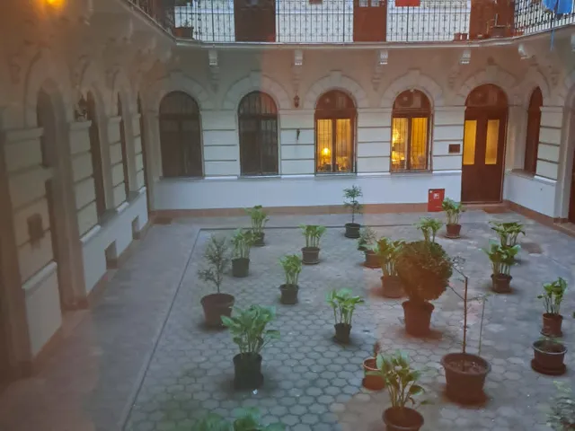 Kiadó kereskedelmi és ipari ingatlan Budapest VII. kerület 26 nm