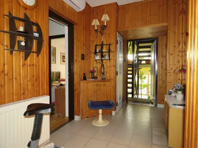 Eladó ház Budapest XVI. kerület, Rákosszentmihály 200 nm