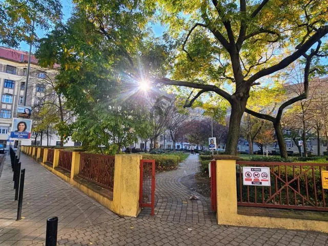 Eladó lakás Budapest VIII. kerület, Corvin negyed 77 nm