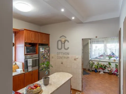 Eladó ház Budapest XVI. kerület, Rákosszentmihály 144 nm