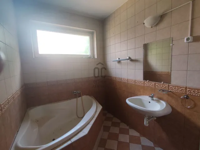 Eladó ház Budapest XVI. kerület, Mátyásföld 320 nm