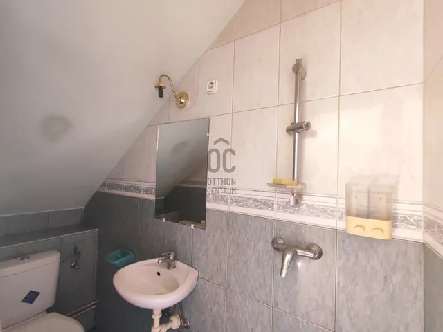 Eladó ház Budapest XVI. kerület, Mátyásföld 320 nm