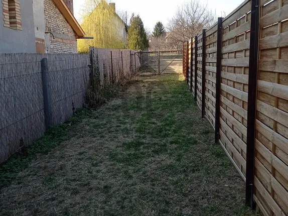 Eladó telek Kerepes 1272 nm