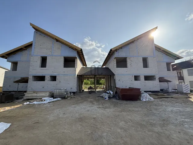 Eladó ház Budapest XVI. kerület, Cinkota 160 nm