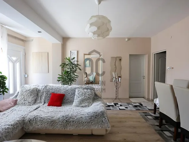 Eladó ház Budapest XVII. kerület, Rákoscsaba 140 nm