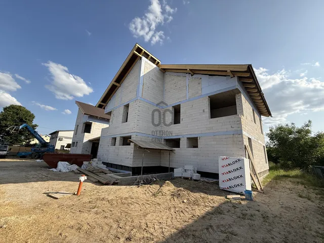 Eladó ház Budapest XVI. kerület, Cinkota 196 nm