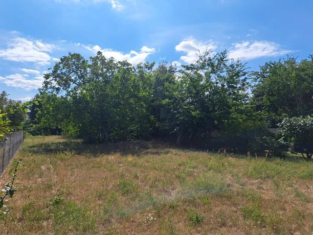 Eladó telek Budapest XVII. kerület, Rákoskeresztúr 1101 nm