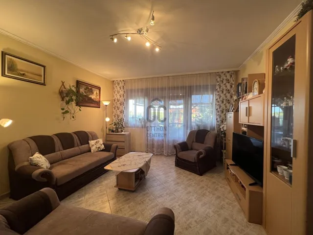 Eladó ház Nagytarcsa 159 nm