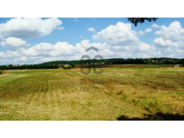 Eladó mezőgazdasági ingatlan Budapest XVI. kerület, Árpádföld 1090 nm