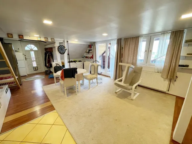 Eladó ház Erdőkertes 205 nm