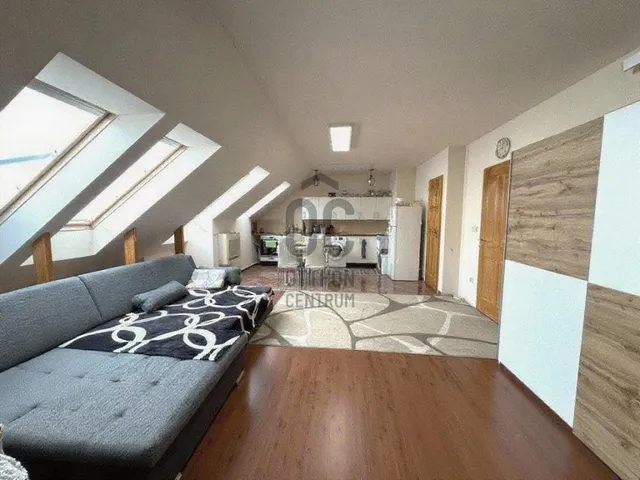 Eladó lakás Budapest IV. kerület, Káposztásmegyer 133 nm