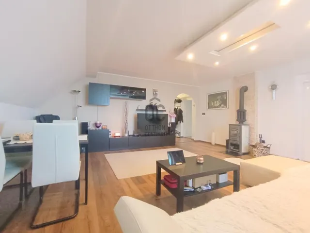 Eladó ház Csömör 210 nm