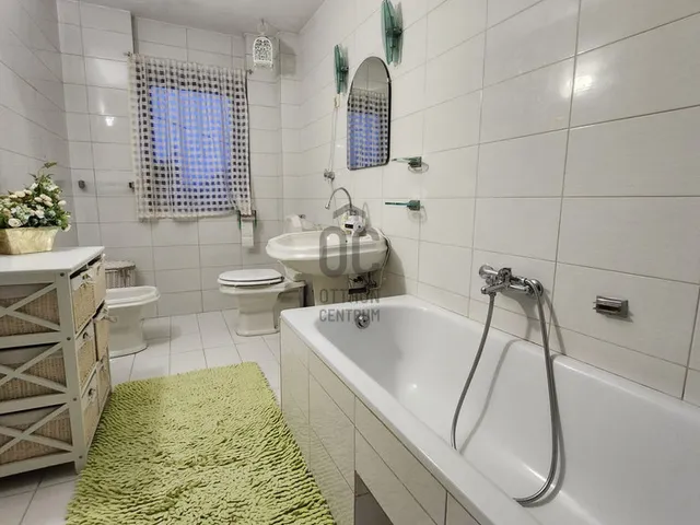 Eladó ház Budapest X. kerület, Óhegy 160 nm