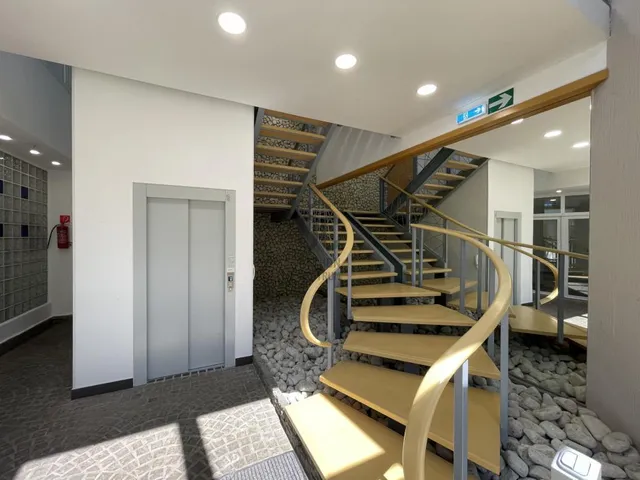 Eladó kereskedelmi és ipari ingatlan Budapest XVI. kerület, Cinkota 720 nm