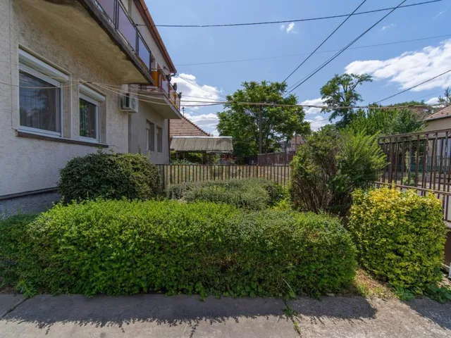 Eladó ház Budapest XVI. kerület, Rákosszentmihály 144 nm