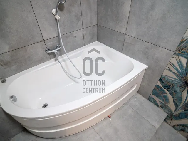 Eladó lakás Budapest XIV. kerület, Herminamező 84 nm