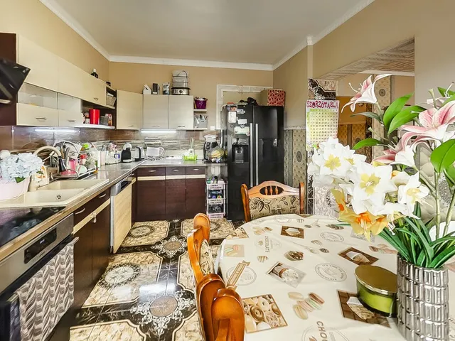 Eladó ház Dunakeszi 227 nm