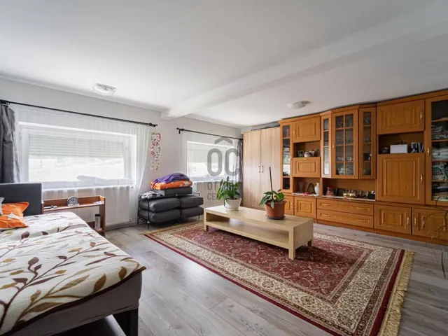 Eladó ház Isaszeg 140 nm