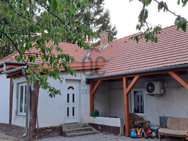 Eladó ház Isaszeg 85 nm