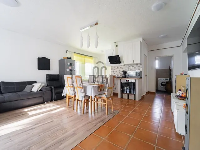 Eladó ház Isaszeg 140 nm