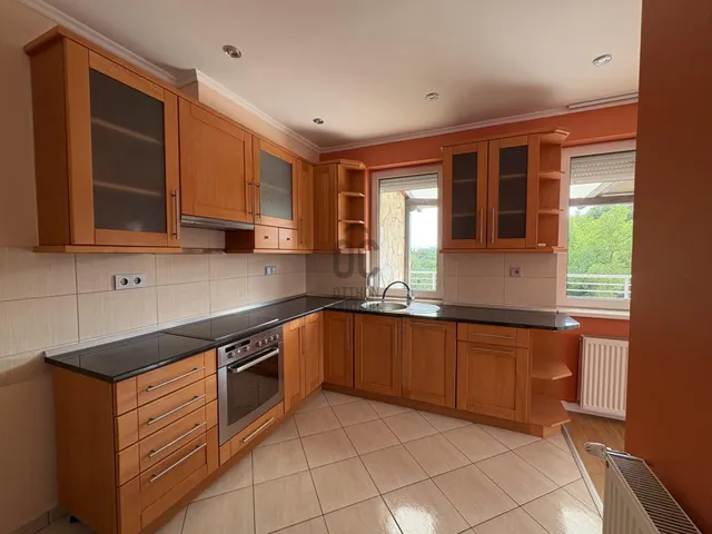 Eladó lakás Budapest X. kerület, Népliget 120 nm