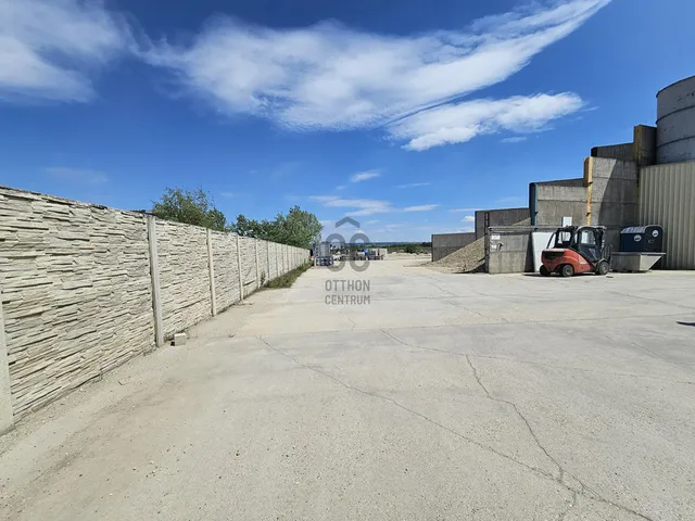 Eladó telek Nagytarcsa 3537 nm