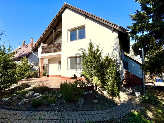 Eladó lakás Budapest XVI. kerület, Sashalom 144 nm