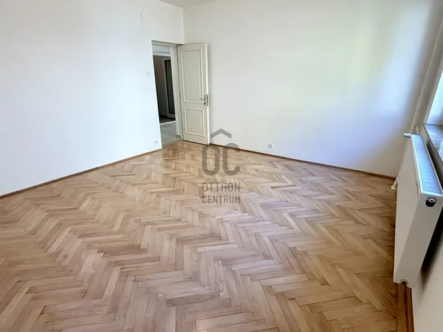 Eladó lakás Budapest XVI. kerület, Sashalom 144 nm