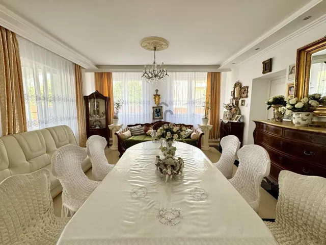 Eladó ház Budapest XIX. kerület, Kertváros 203 nm