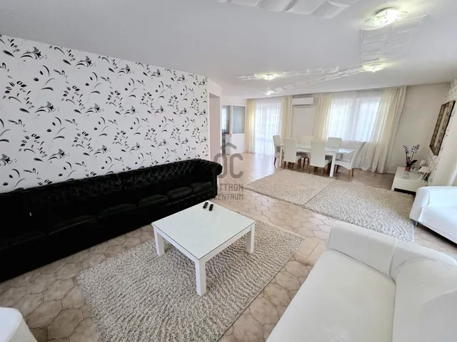 Eladó ház Bag 320 nm