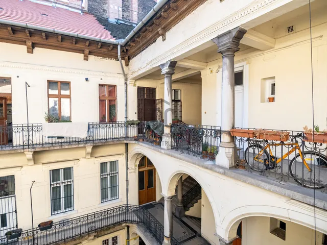 Eladó lakás Budapest VII. kerület 91 nm