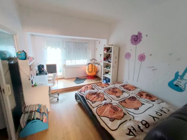 Eladó ház Budapest XVI. kerület, Sashalom 360 nm