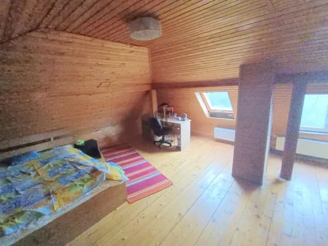Eladó ház Budapest XVI. kerület, Sashalom 360 nm