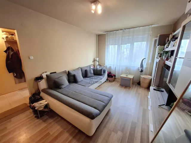 Eladó lakás Budapest XVIII. kerület, Havanna lakótelep 35 nm