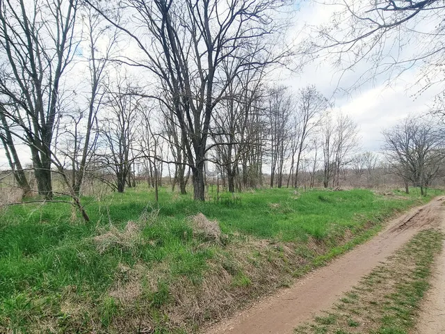 Eladó telek Csömör 1267 nm