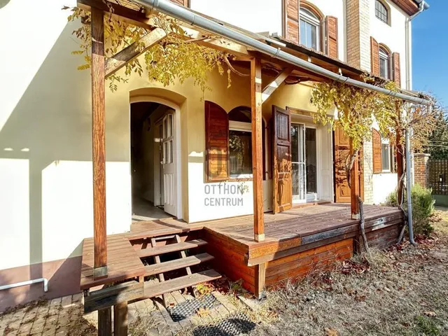 Eladó ház Dunaharaszti 225 nm