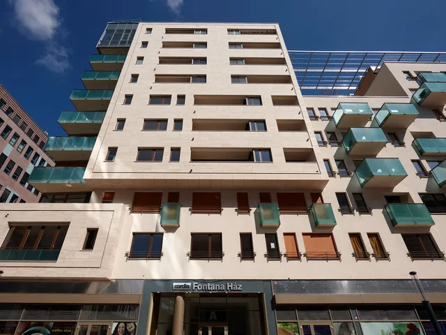 Eladó lakás Budapest VIII. kerület, Corvin negyed 59 nm