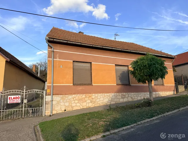 Eladó ház Szalatnak 120 nm